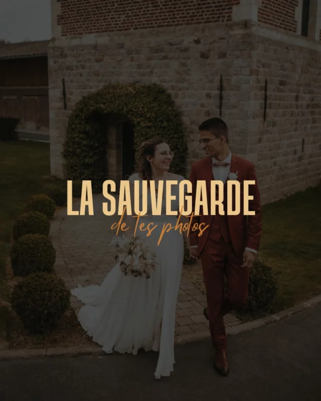 Comment je sécurise tes photos de mariage?

La question que l'on me pose souvent au 1er RDV : "Et si jamais tu perds les photos ?"

La réponse ? ZÉRO (ou presque) risque. 

Voici mon workflow de sauvegarde en béton, otpimisé pour garder tes sauvenirs au chaud, pour toujours.

🔒 1. Sauvegarde Cloud ultra-sécurisée ☁️
Dès que je rentre du mariage, vos images sont copiées sur Amazon Cloud, une solution utilisée par les plus grandes entreprises. Un stockage fiable, crypté et disponible en permanence. Amazon offre le meilleur rapport Q/P quant au stockage en ligne, car offert avec le Prime pour les fichiers type RAW.

💽 2. Double sauvegarde physique
Je crée deux copies identiques de toutes les photos :

 . Une sur un disque dur principal

 . Une sur un second disque dur, stocké à un autre endroit 🧳

🖼️ 3. Vos JPEG conservés à vie
Même après la livraison, je garde les fichiers JPEG à vie, pour que vous puissiez y accéder même dans 10 ou 20 ans.

✨ Tips de photographe pro – le jour J :

Chaque boîtier contient deux cartes mémoire → une sauvegarde en temps réel.

Chaque paire de cartes reçoit une gommette colorée identique : cela m’aide à ne jamais les mélanger, ni perdre une image ✅

Et toi, comment tu gères la sauvegarde de ton côté? 

MU & HA: @sophiehmua  x @by.nate_ 
Fleuriste: @flowers4event 
Robe: @oliviersinic 
Lieu de Réception:  @leclosducolombier  x @la.gourmandine 
DJ: @xxlorganisation_soiree 
Vidéo: l'ami @chaonrealisation 

 #photographemariage #canon #workflowphoto #backup #securitephoto #mariage2025 #noeldoizi #photographelille #photographemariagelille #sauvegardephoto #photographemariagelille